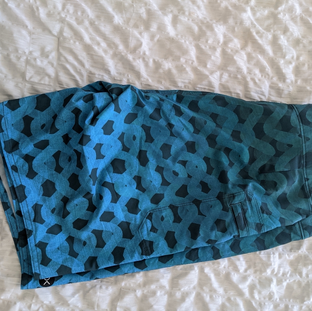 Outerknown size 32 boardshorts trunks